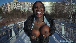 Josy Black: A buja milf, aki a testével uralja a vágyakat