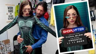 Tiana Blow titkos vágya beteljesül egy ismeretlen szenvedéllyel