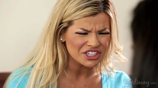 Abby Lee Brazil és Adriana Sephora szenvedélyes tini csajos játszadozásai