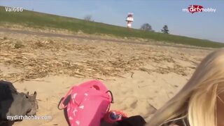 MyDirtyHobby - Lenyűgöző szépségek nyilvános ujjazása és szenvedélyes leszbi játék