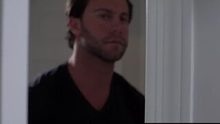 Lily Larimar rabul ejtette a szemeidet, belefeledkeztél a forró csábításba?