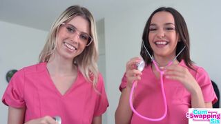 Rissa May és Jill Kassidy szexi vizsgálata a mostohabácsi forró spermáján