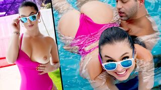 Forró edzőmmel edzek keményen - seggemet pumpálva próbára teszi kitartásomat