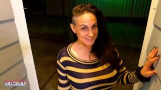 Egzotikus, dögös MILF Kali Ryder  és műfaszt használ a Brand New Amateurs legújabb castingján